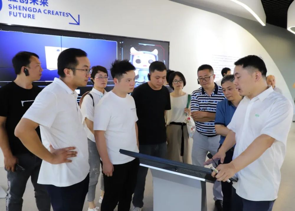 赴杭觀摩智能工廠，助力屯溪工業升級